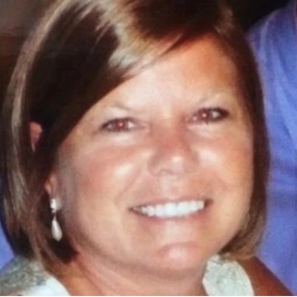 Meet meโฆ.. - Picture 8 of 8